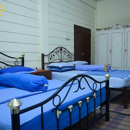 Teratak Ibunda Guest House Kota Bharu Eksteriør bilde