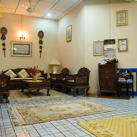 Teratak Ibunda Guest House Kota Bharu Eksteriør bilde